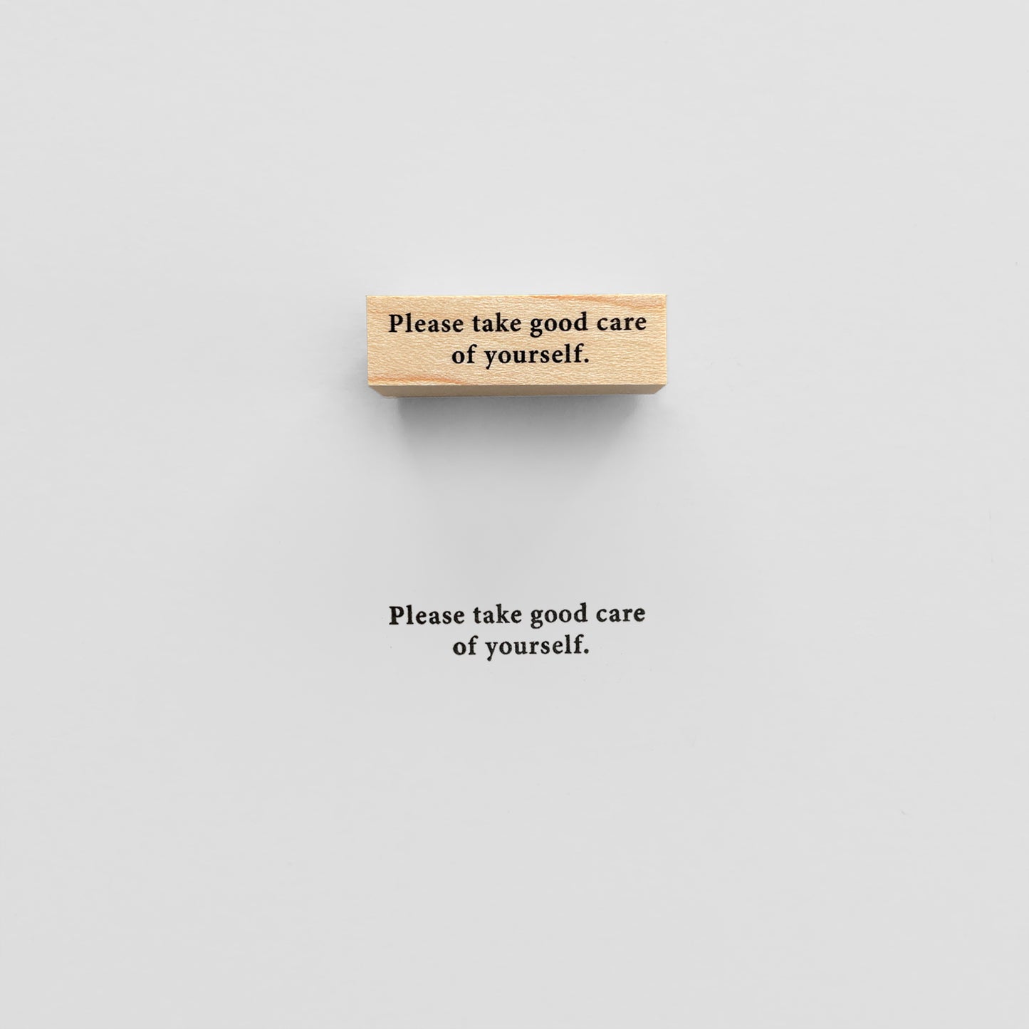 〈MESSAGE〉Please take good care of yourselfスタンプ|ご自愛ください